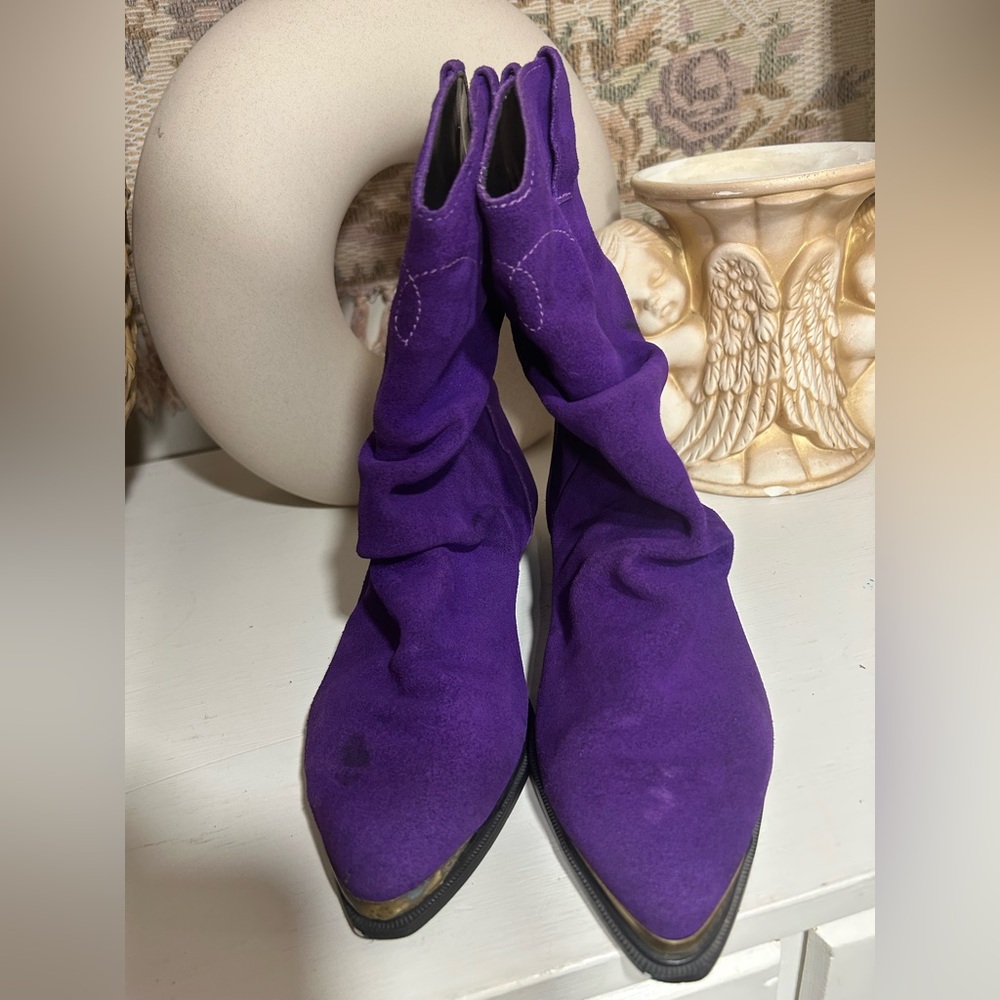 Purple Leather Suede Western Boots. Size 6.5. Made in Canada. As Is.
